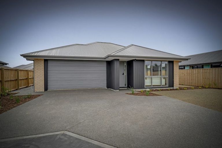 Photo of property in 39 Memorial Crescent, Methven, 7730