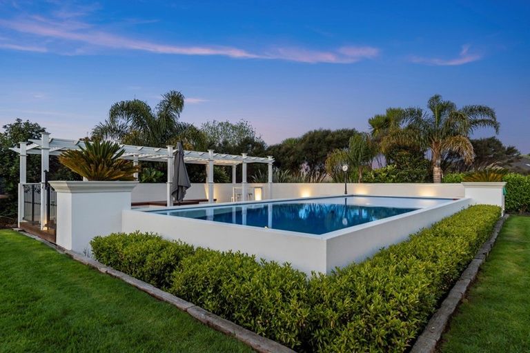 Photo of property in 22 Royal Ascot Drive, Papamoa Beach, Te Puke, 3187