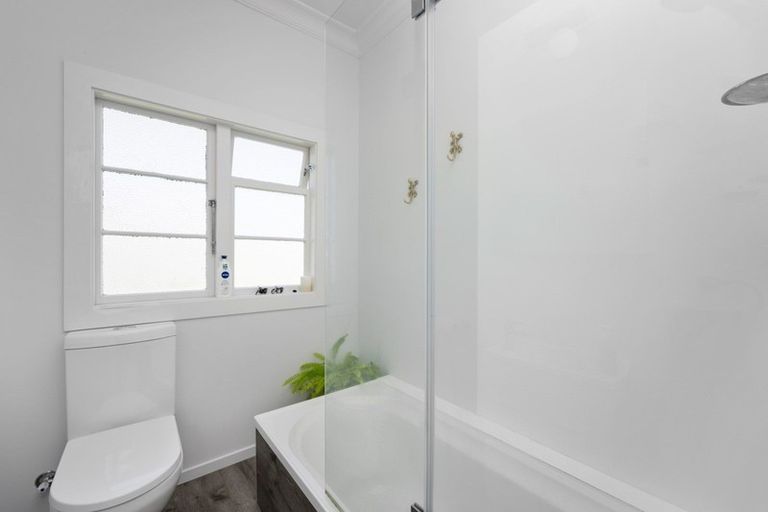 Photo of property in 35 North Manakau Road, Manakau, Levin, 5573