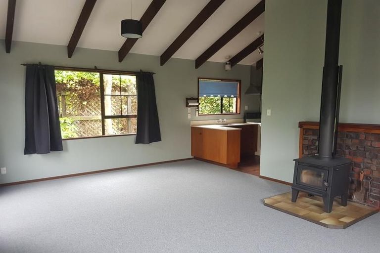 Photo of property in 5 Harewood Road, Oxford, 7430