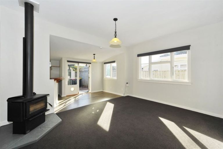 Photo of property in 12 Manning Place, Woolston, Christchurch, 8023
