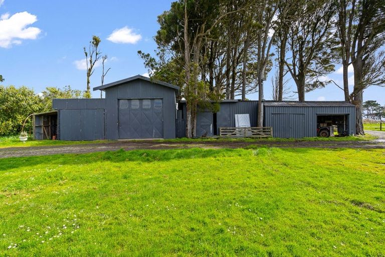 Photo of property in 49 Ferry Road, West Plains, Invercargill, 9879