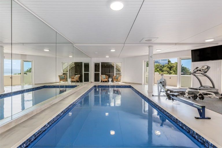 Photo of property in 66 Onslow Road, Khandallah, Wellington, 6035