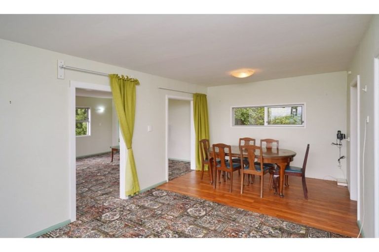 Photo of property in 193 Dyers Pass Road, Cashmere, Christchurch, 8022