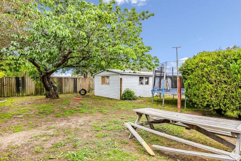 Photo of property in 11 Yarmouth Street, Aranui, Christchurch, 8061