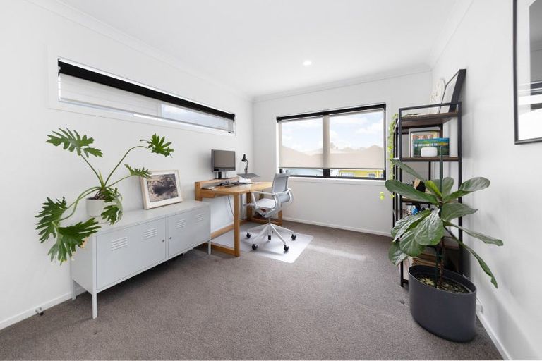Photo of property in 125c Point Chevalier Road, Point Chevalier, Auckland, 1022