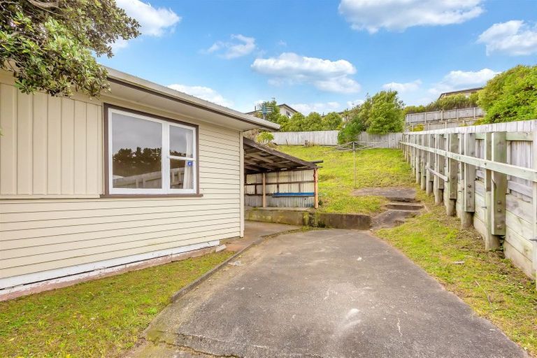 Photo of property in 82 Waihora Crescent, Waitangirua, Porirua, 5024