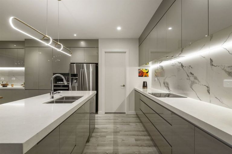 Photo of property in 26 Tawatawa Street, Long Bay, Auckland, 0630