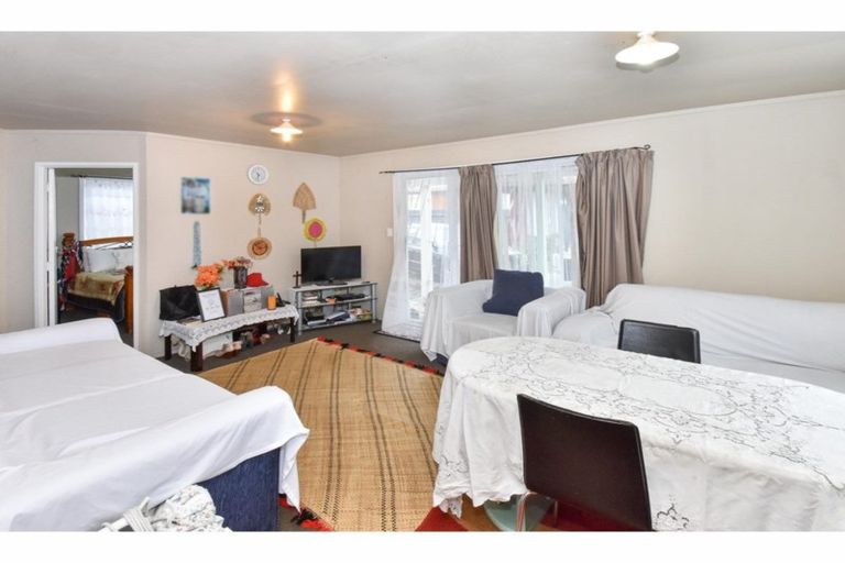 Photo of property in 42 Clayton Avenue, Otara, Auckland, 2023