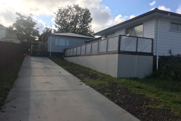 Photo of property in 32 Aberfeldy Avenue, Highland Park, Auckland, 2010