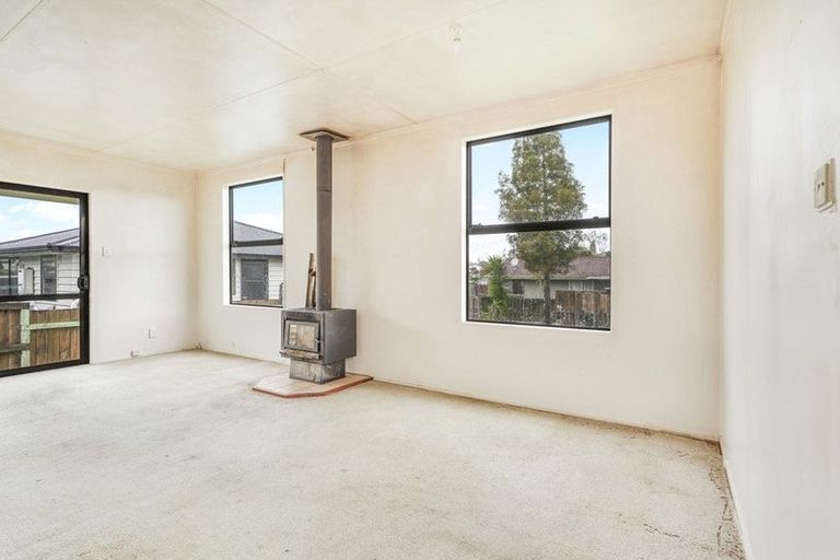 Photo of property in 42a Lindsay Crescent, Nawton, Hamilton, 3200