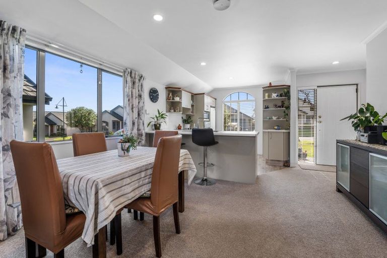 Photo of property in 285 Vaughan Road, Owhata, Rotorua, 3010