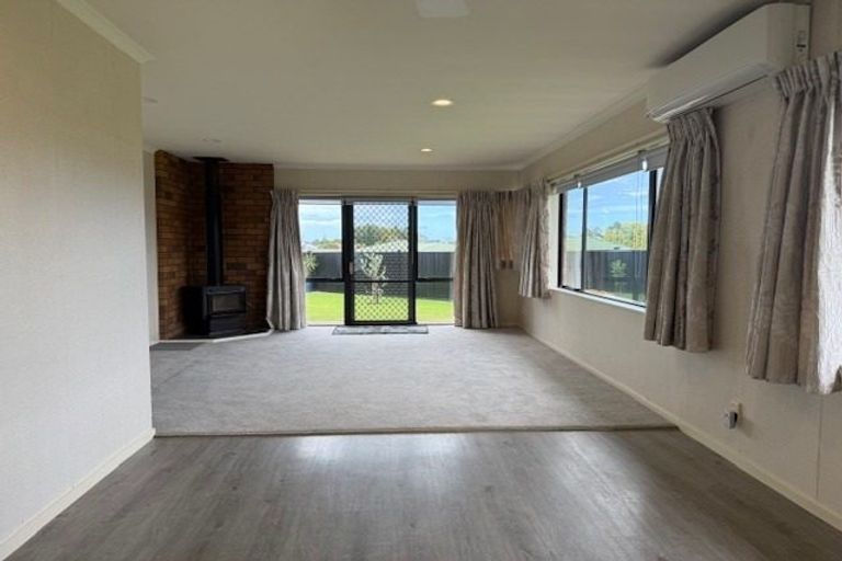 Photo of property in 1 Hinton Place, Pyes Pa, Tauranga, 3112