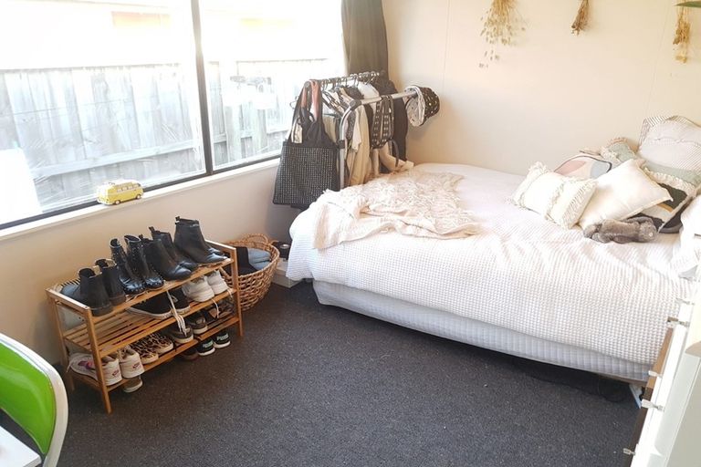 Photo of property in 13 Broadbent Street, Riccarton, Christchurch, 8041