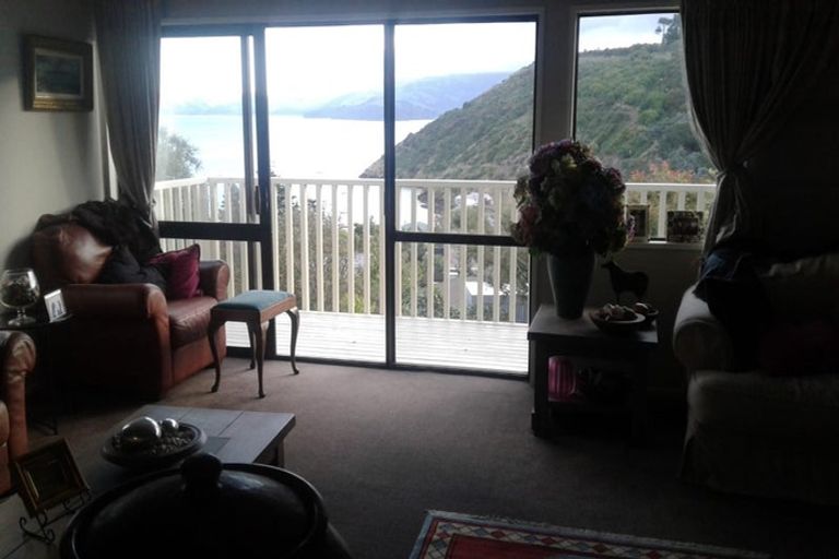 Photo of property in 11 Governors Bay Road, Cass Bay, Lyttelton, 8082