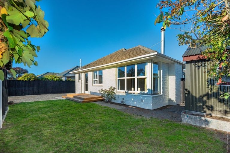 Photo of property in 87 Carisbrooke Street, Aranui, Christchurch, 8061