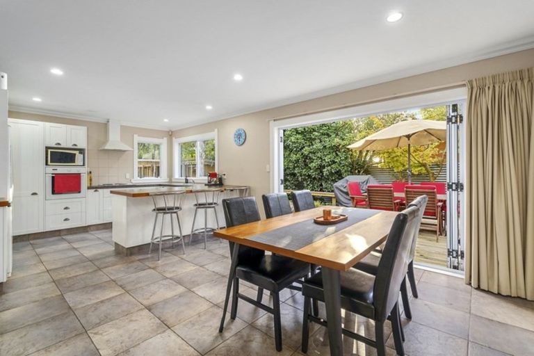 Photo of property in 105 Ferguson Street, West End, Palmerston North, 4412