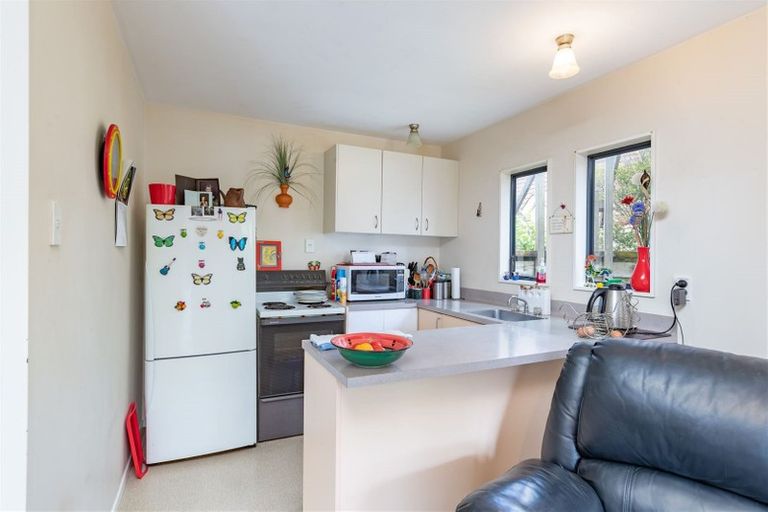 Photo of property in 5/70 Waiwhetu Road, Waiwhetu, Lower Hutt, 5010