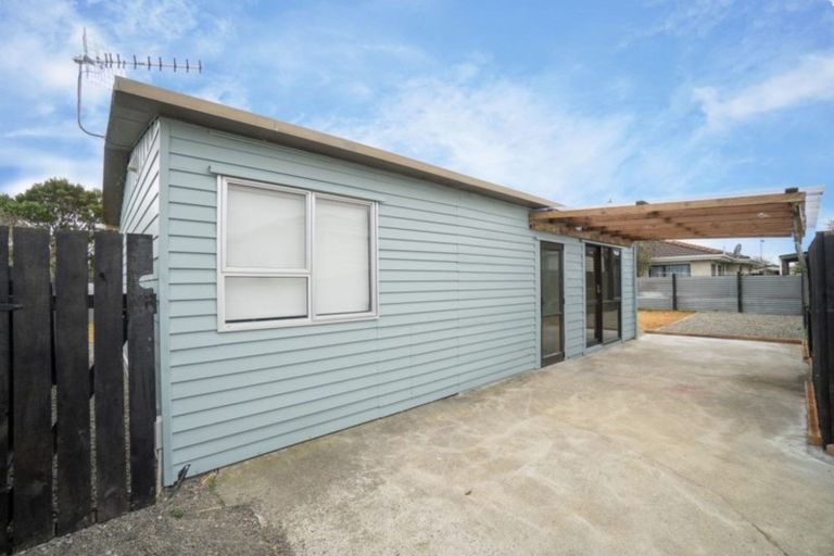Photo of property in 16a Fairs Road, Milson, Palmerston North, 4414