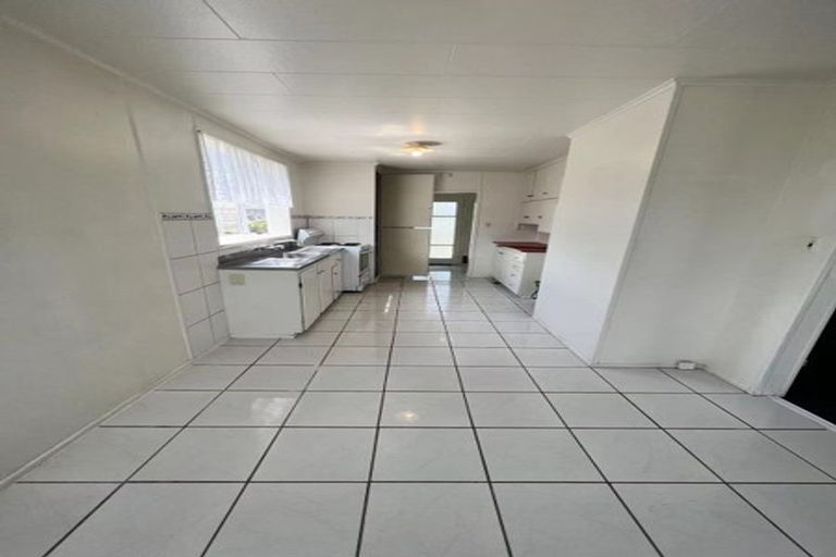 Photo of property in 21 Von Sturmer Street, Mangere East, Auckland, 2024
