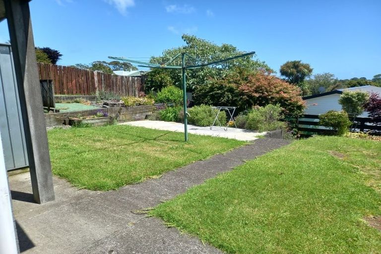 Photo of property in 54 Brois Street, Frankleigh Park, New Plymouth, 4310
