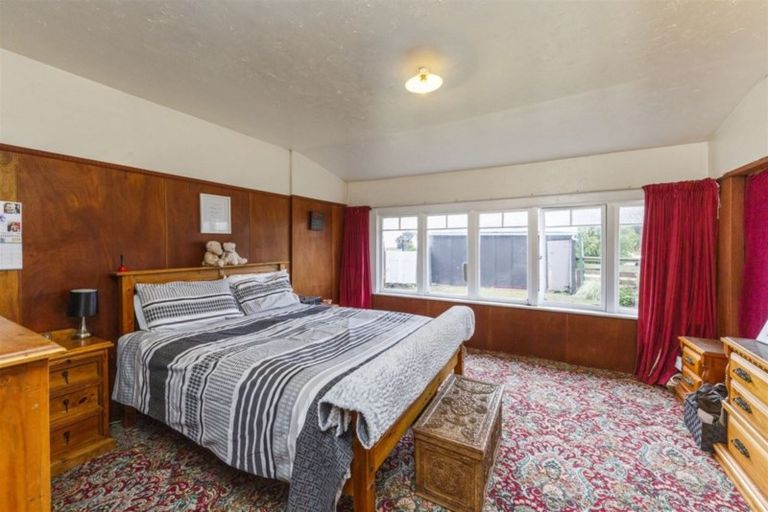 Photo of property in 63 Rangiotu Road, Himatangi, Palmerston North, 4477