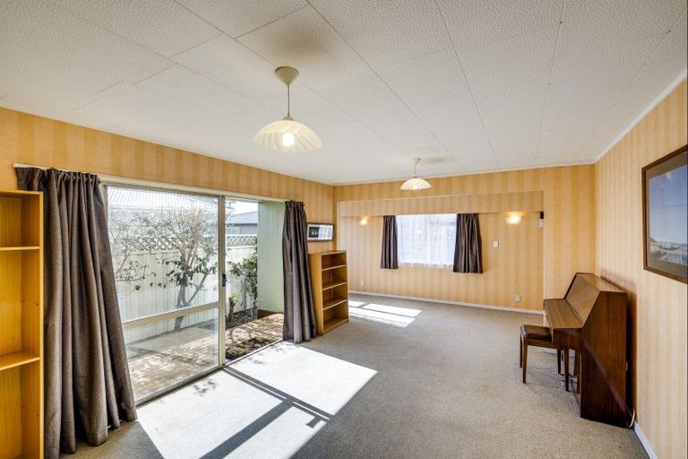 Photo of property in 16a Rata Street, Taradale, Napier, 4112