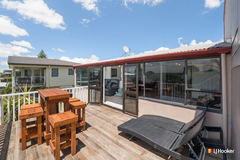 Photo of property in 183 Seaforth Road, Waihi Beach, 3611