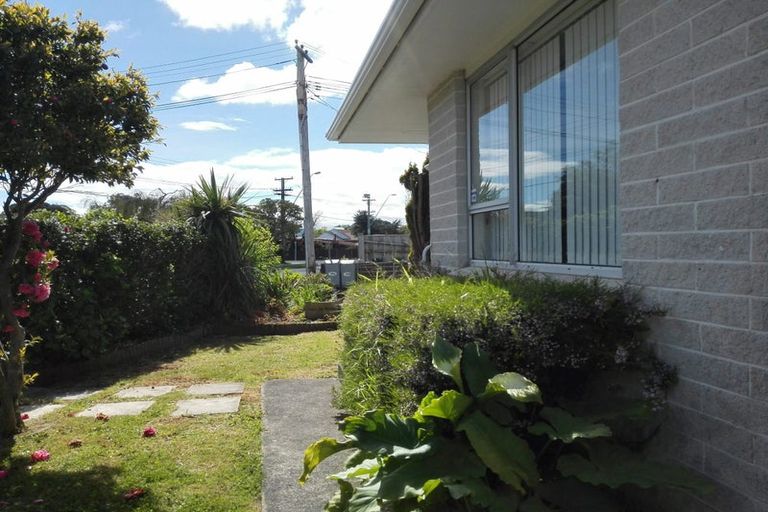 Photo of property in 96a Waiwhetu Road, Waterloo, Lower Hutt, 5011