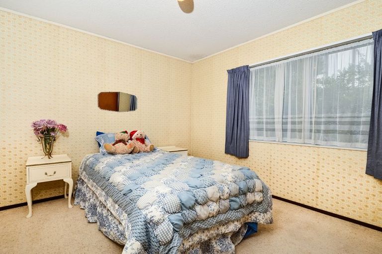 Photo of property in 2/25 Ciprian Place, Henderson, Auckland, 0612