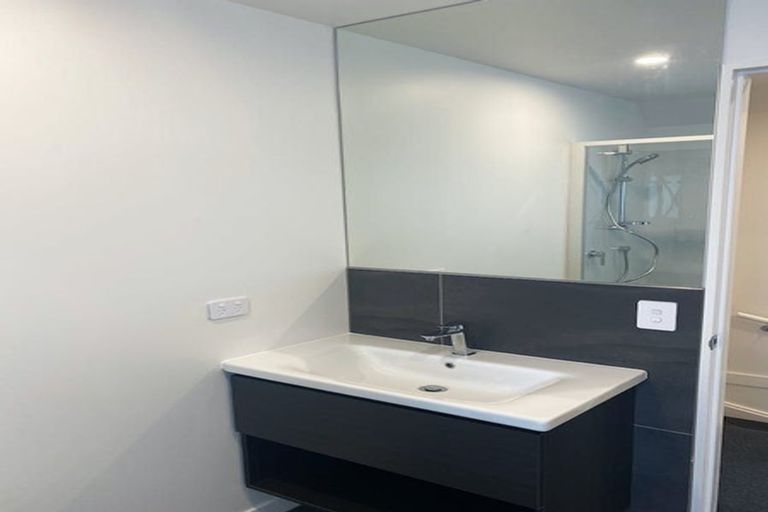 Photo of property in 1/130 Richmond Street, Petone, Lower Hutt, 5012