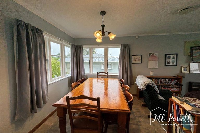 Photo of property in 8 Bickerstaffe Road, Maungaturoto, 0520