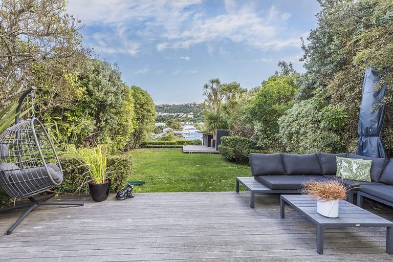 Photo of property in 8 Chatham Street, Berhampore, Wellington, 6023