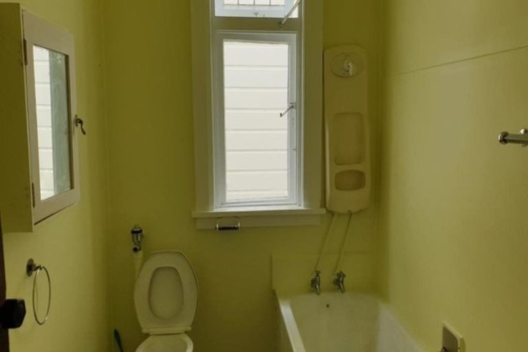 Photo of property in 29 Constable Street, Newtown, Wellington, 6021