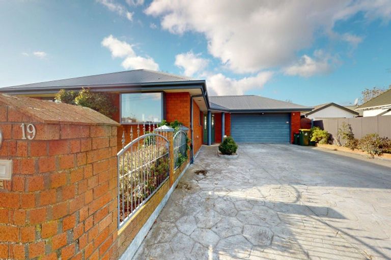 Photo of property in 21 Agnes Street, Tinwald, Ashburton, 7700