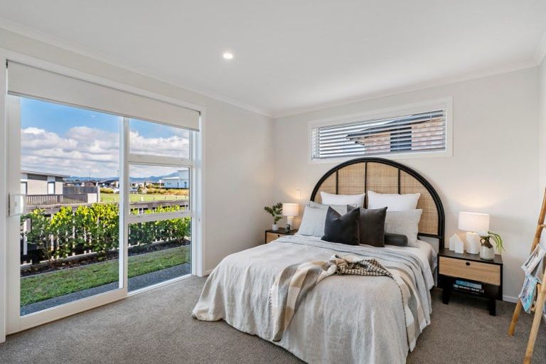 Photo of property in 18 Toi Place, Papamoa, 3118