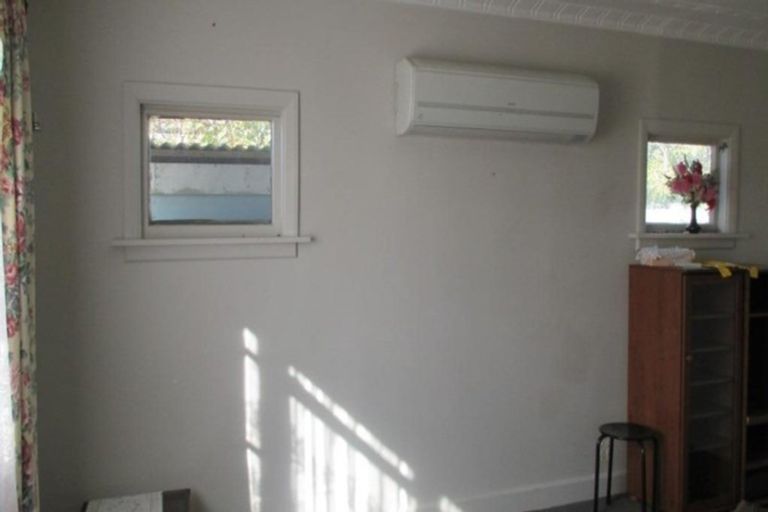 Photo of property in 230a Breezes Road, Aranui, Christchurch, 8061