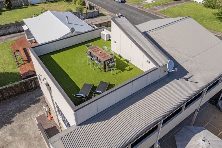 Photo of property in 2a Poplar Street, Whitianga, 3510