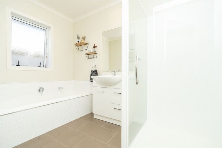 Photo of property in 74 Queens Avenue, Frankton, Hamilton, 3204