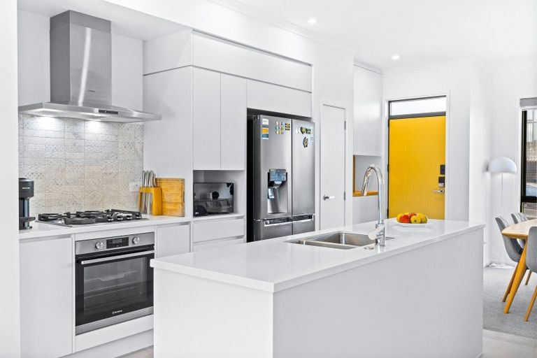 Photo of property in 25 David Carnegie Road, Hobsonville, Auckland, 0616