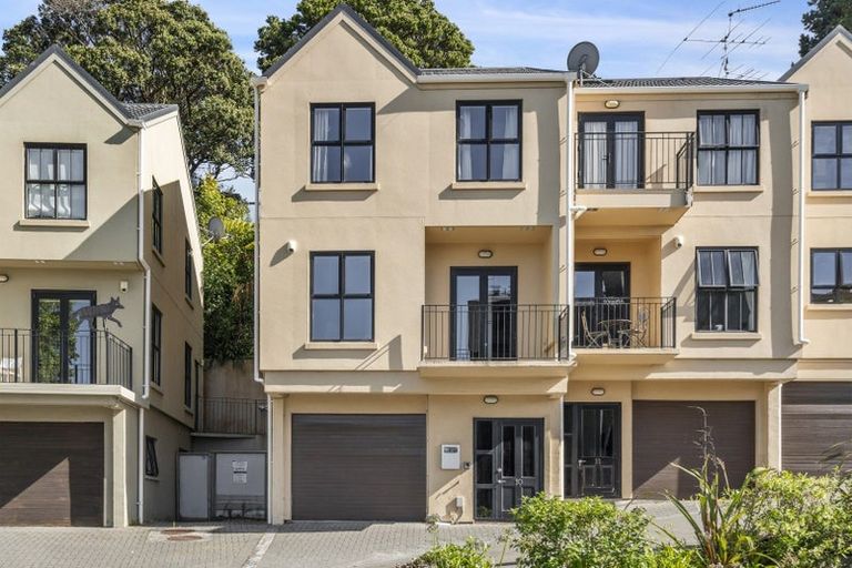 Photo of property in 10/358 The Terrace, Te Aro, Wellington, 6011