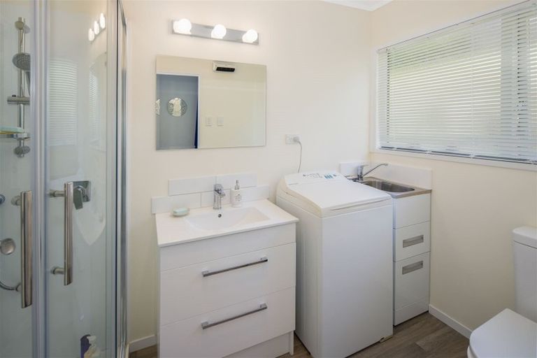 Photo of property in 13a Florio Terrace, Tawa, Wellington, 5028