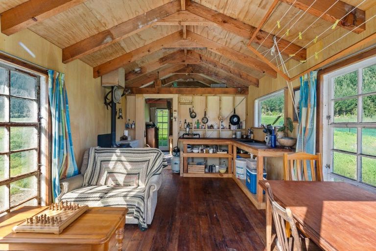 Photo of property in 1202 Otaki Gorge Road, Hautere, Otaki, 5582