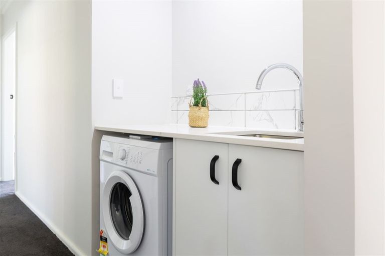 Photo of property in 65 Colman Avenue, Sockburn, Christchurch, 8042