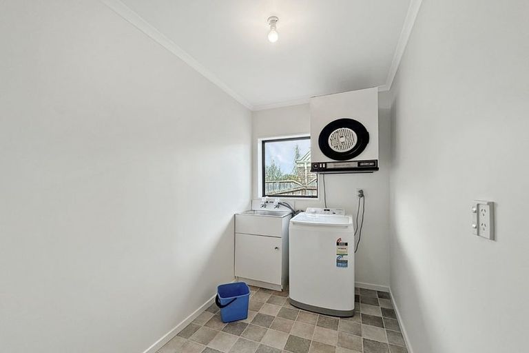 Photo of property in 4 Norfolk Drive, Otamatea, Whanganui, 4500