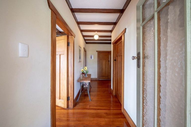 Photo of property in 141 Tawa Road, Kumeu, 0891