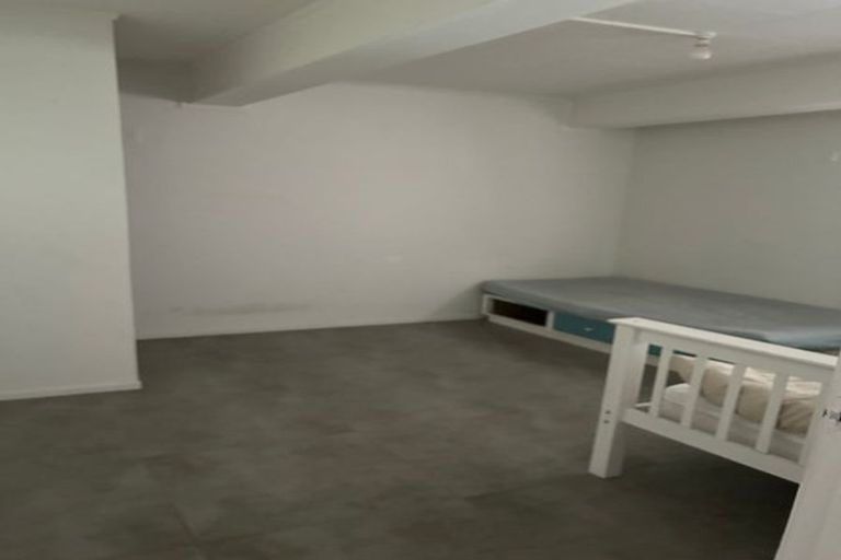 Photo of property in 8 Tindall Crescent, Otara, Auckland, 2023