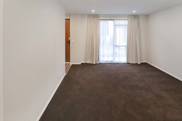 Photo of property in 6/185 High Street, Hutt Central, Lower Hutt, 5010