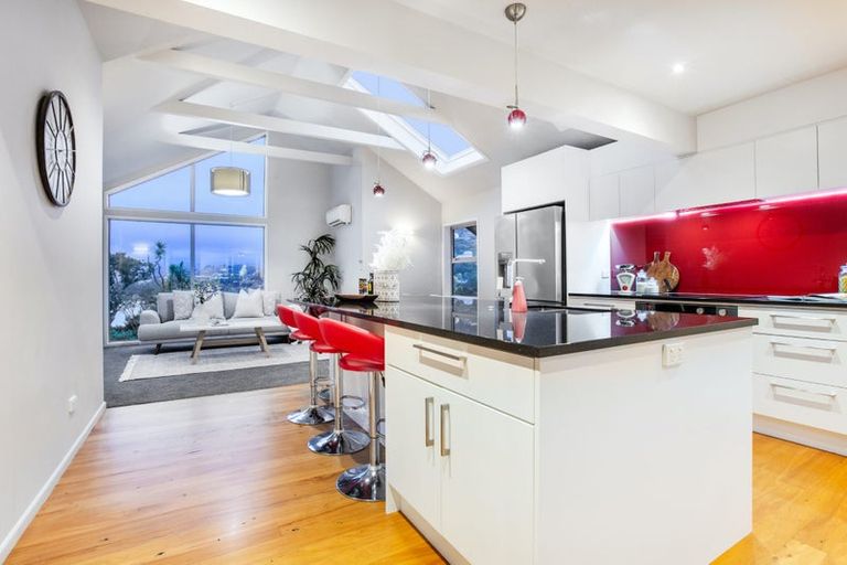 Photo of property in 170 Paremata Road, Paremata, Porirua, 5024