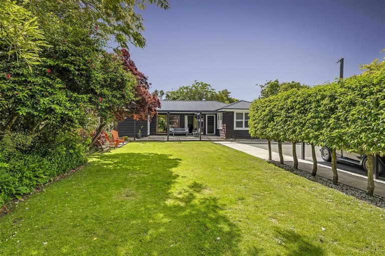 Photo of property in 9 Joyce Crescent, Ilam, Christchurch, 8041